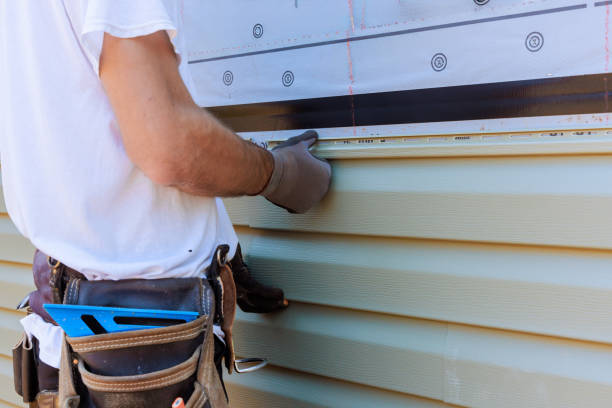 Trusted Storm Damage Siding Repair service in Elgin, OR - Creative Siding